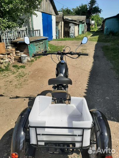 Велосипед трицикл