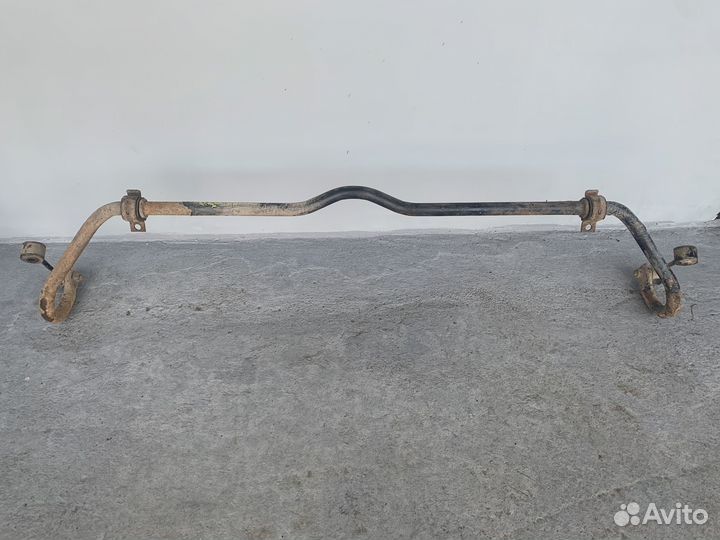 Стабилизатор передний Skoda Octavia a4