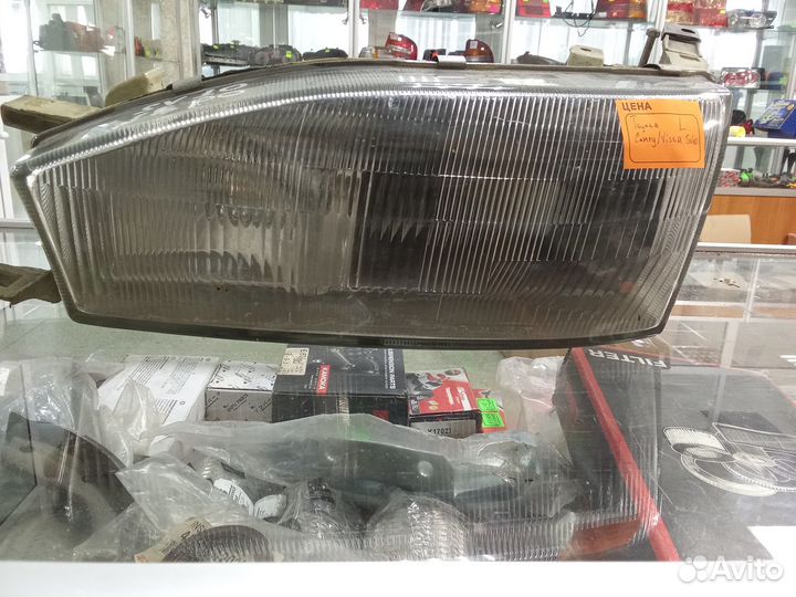 Фара Toyota Camry v30 L