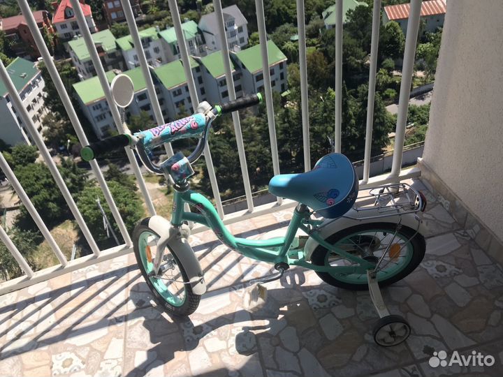 Велосипед для девочки, радиус 14