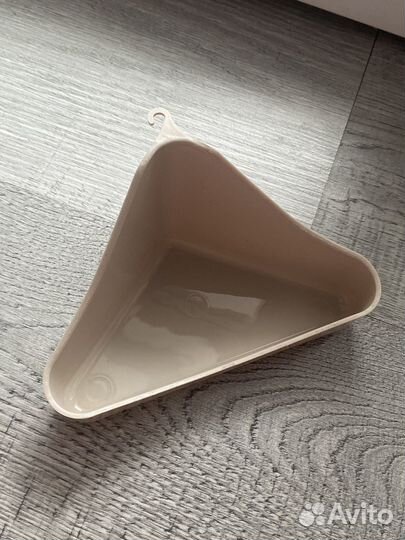 Угловой туалет для грызунов