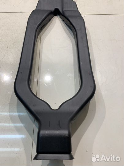 Воздуховод (Audi Q5 FY)