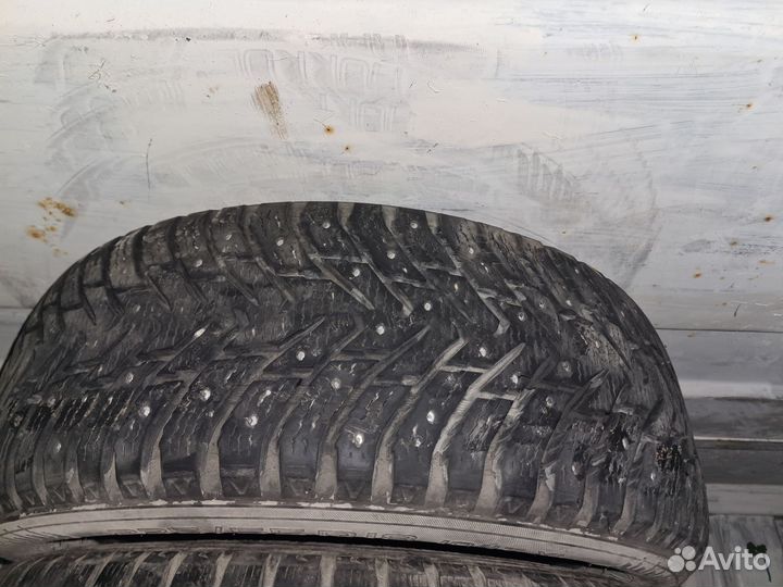 Nokian Tyres Hakkapeliitta 8 235/55 R18