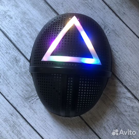 Маска из Игра в кальмара