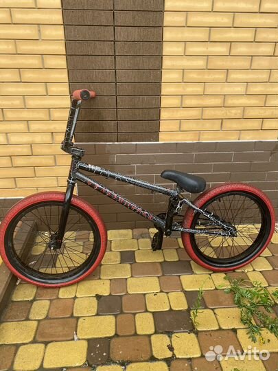 Трюковой велосипед bmx