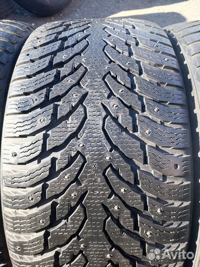 Nokian Tyres Hakkapeliitta 9 SUV 295/40 R21