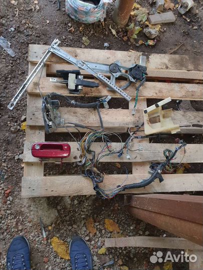 Замок двери водительский легенда ка8 купе 93г