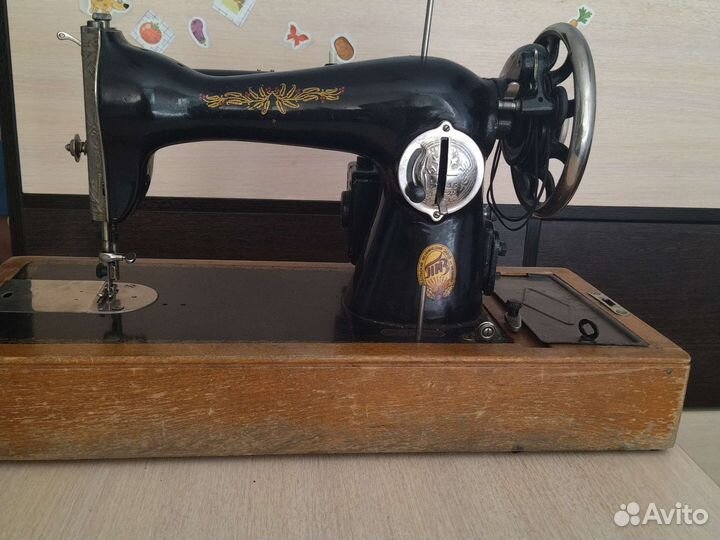 Швейная машинка подольск СССР