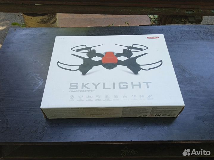 Квадрокоптер Skylight