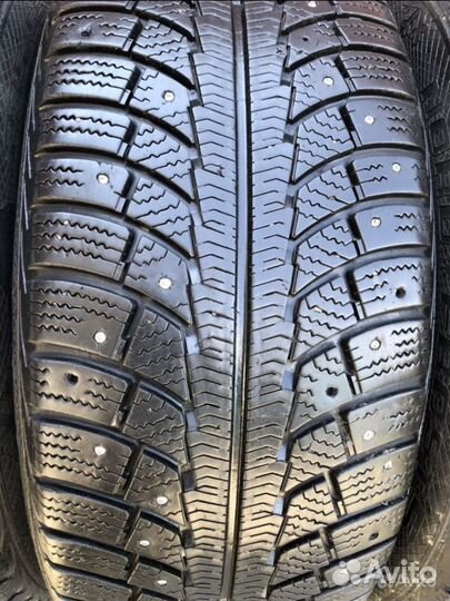 Gislaved Nord Frost 5 235/55 R17 103T