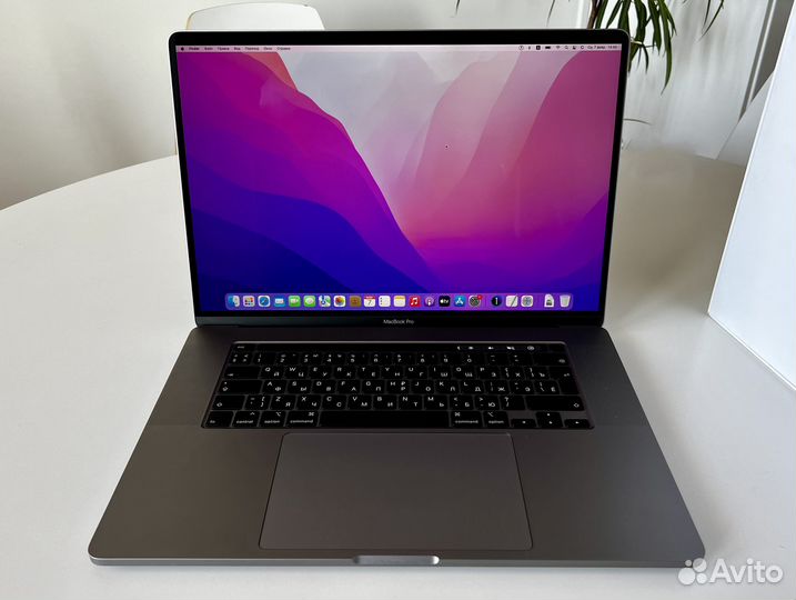Macbook Pro 16 2019 i9/16Gb/1Tb Space Gray