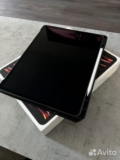 iPad pro 12.9 m2 256gb