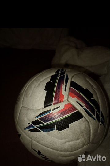 Футбольный мяч демикс