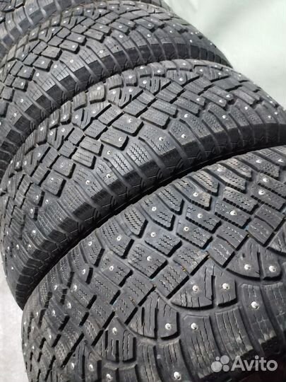 Continental IceContact 2 SUV 235/65 R17