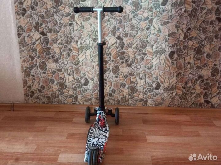 Самокат детский трехколесный складной