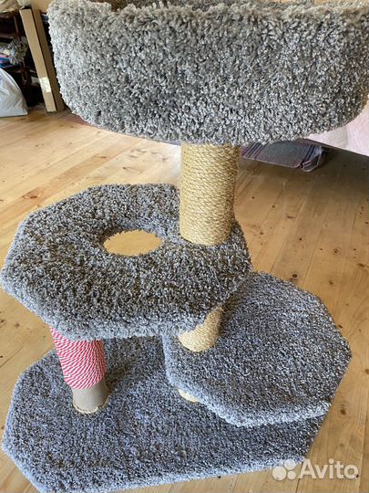 Когтеточка для кошек высокая