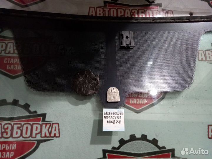 Стекло лобовое Nissan Dualis NJ10 MR20DE 2007