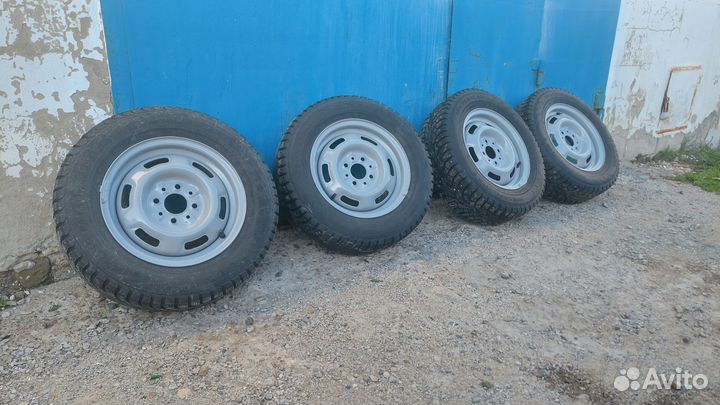 Колеса зимние 175 70 r13 Nokian