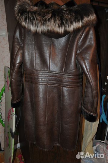 Искусственная дублёнка с капюшоном