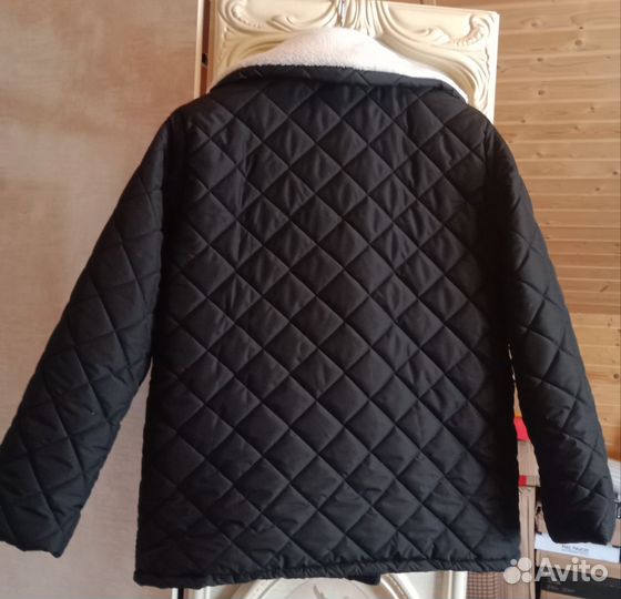 Куртка женскаяутепленная