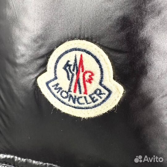 Пуховик moncler