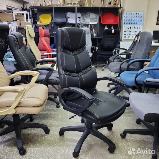 Компьютерное кресло офисное кресло