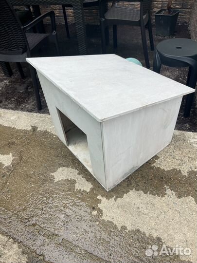 Будка собачья уличная