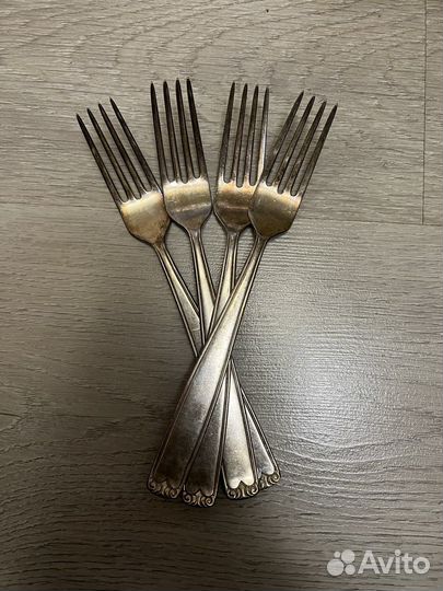 Серебряная вилка 40