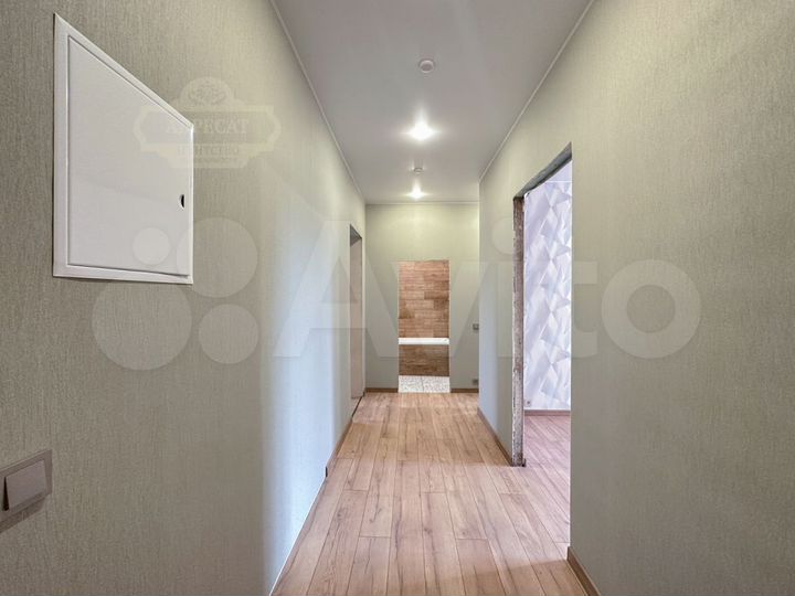 2-к. квартира, 56 м², 5/5 эт.