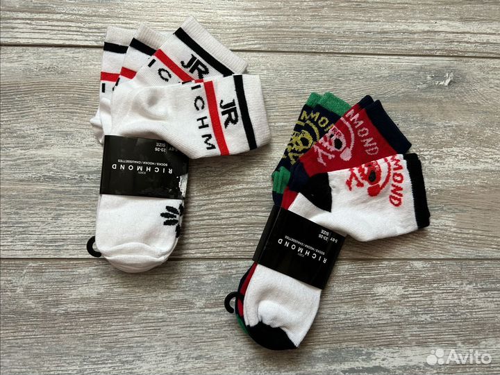 John Richmond. Новые детские носочки. Три пары