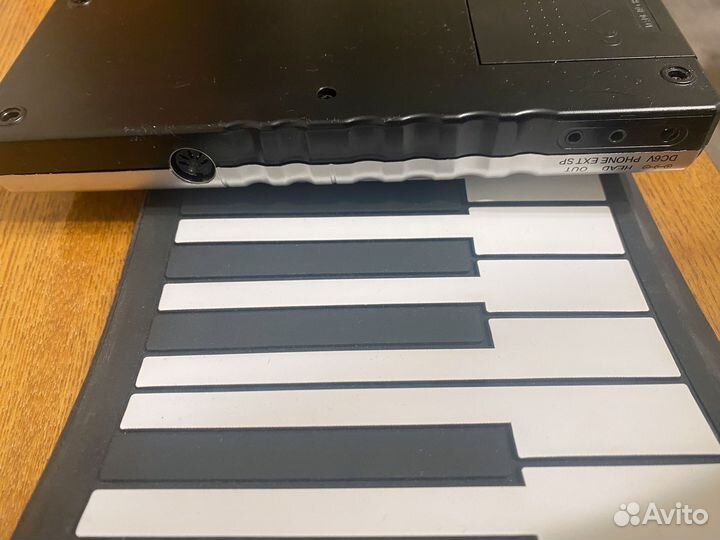 Пианино Hand roll piano 61k