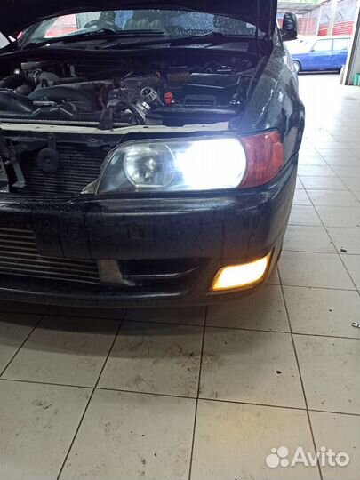 Бампер передний toyota chaser GX JZX 100