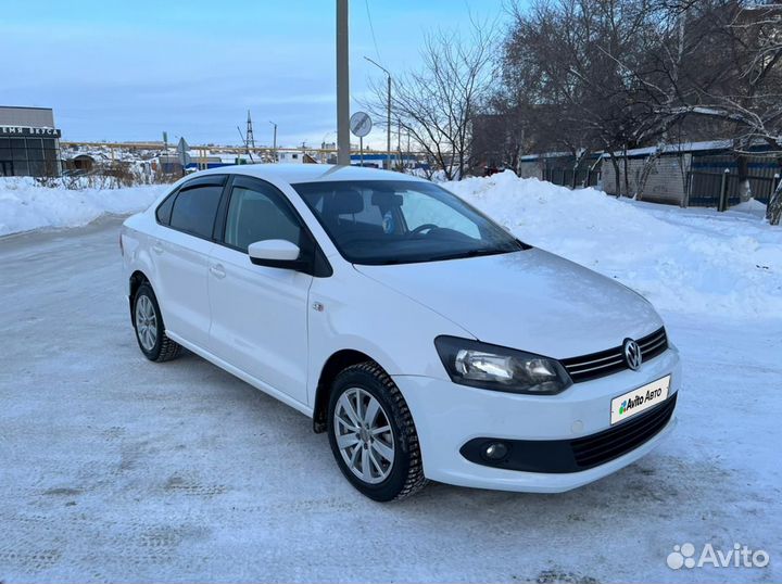 Volkswagen Polo 1.6 AT, 2010, 230 500 км