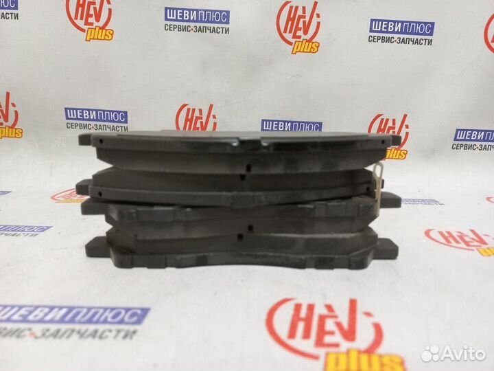 Колодки тормозные передние передние Cadillac XT5