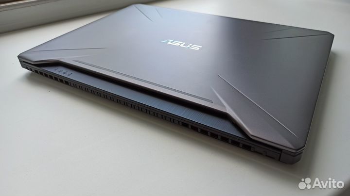 Ноутбук Asus TUF Gaming FX505DD