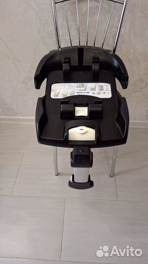 База Isofix doona