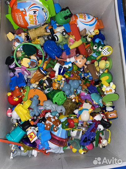 Игрушки из киндера 90х