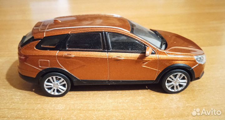 LADA Vesta SW Cross (1/43)