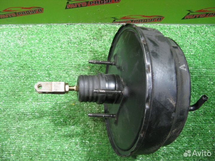 Вакуумный усилитель nissan A33,PA33 cefiro