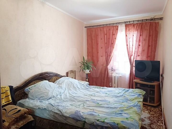 2-к. квартира, 49 м², 4/4 эт.