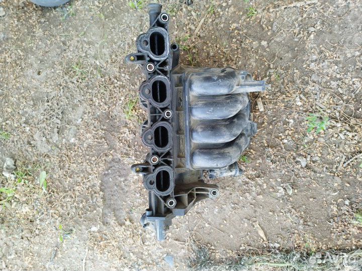 Коллектор впускной Mazda 3 BK Z6 2006