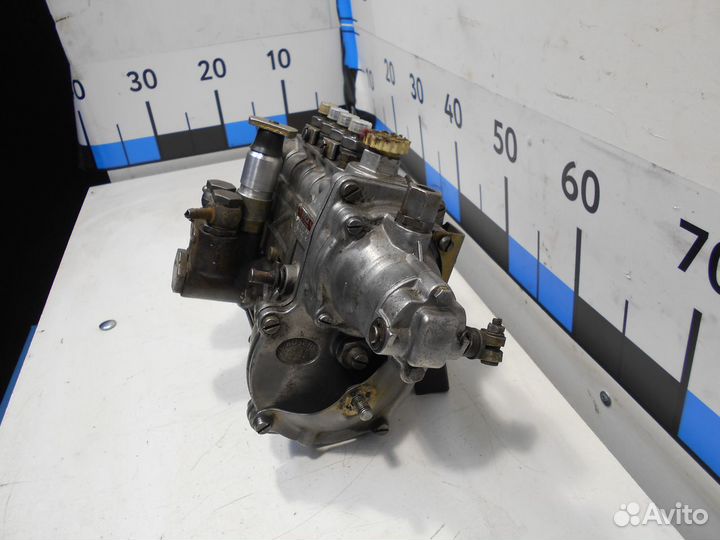 Топливный насос Тнвд Mercedes 200-300 W123