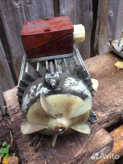 Электродвигатель