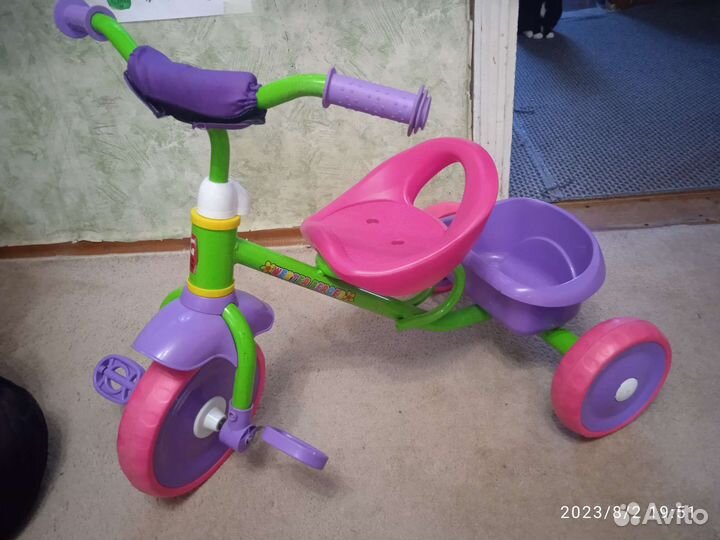 Детский трехколесный велосипед