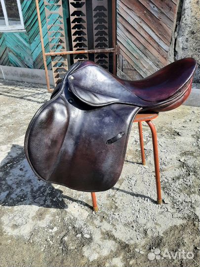 Конкурное седло