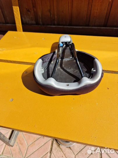 Велосипедное седло