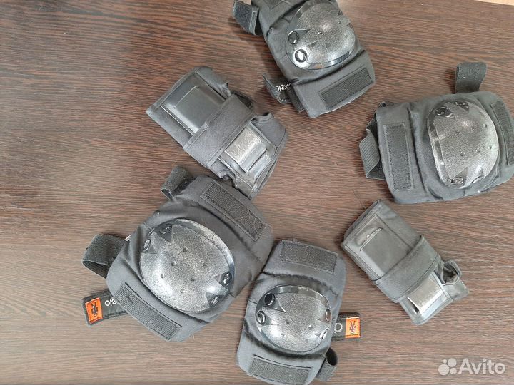 Защита коленей локтей и кистей Детская 5-10 лет