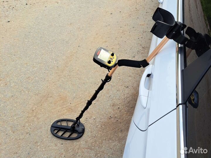 Металлоискатель fisher f75