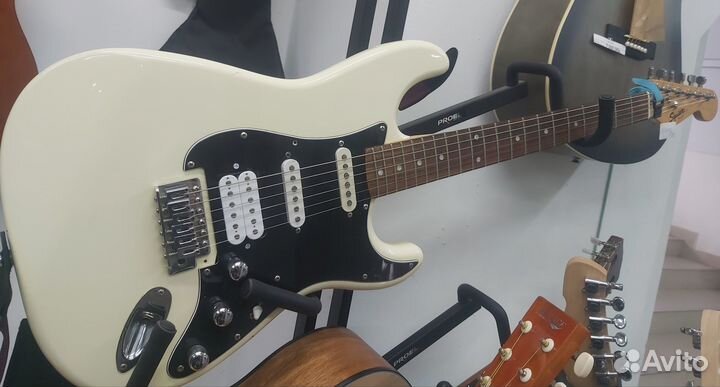 Электрогитара fender squier stratocaster