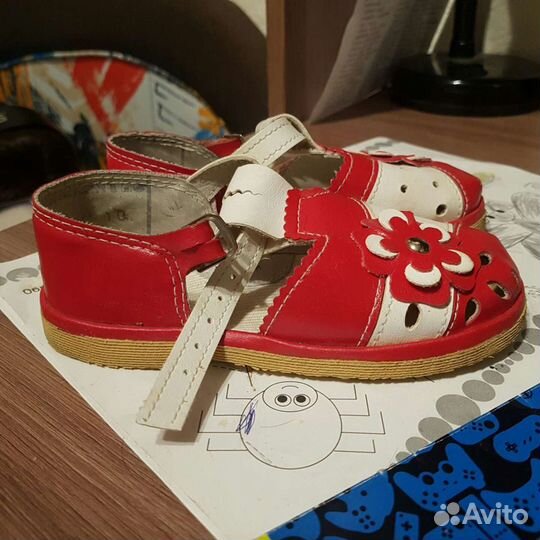 Босоножки для девочки 25р
